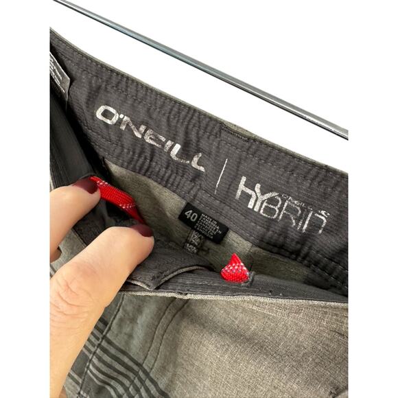 O'Neill Hybrid Gray Stripe 11" Shorts Men's Size 40 Zip Pockets - Picture 4 of 5